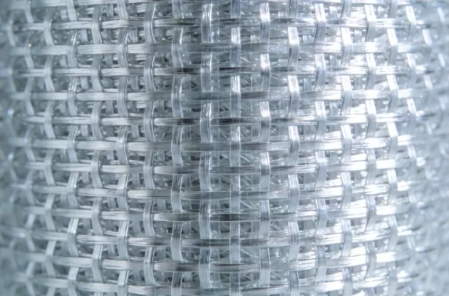 När ska man använda fiberglasssydd matta istället för hackad trådmatta